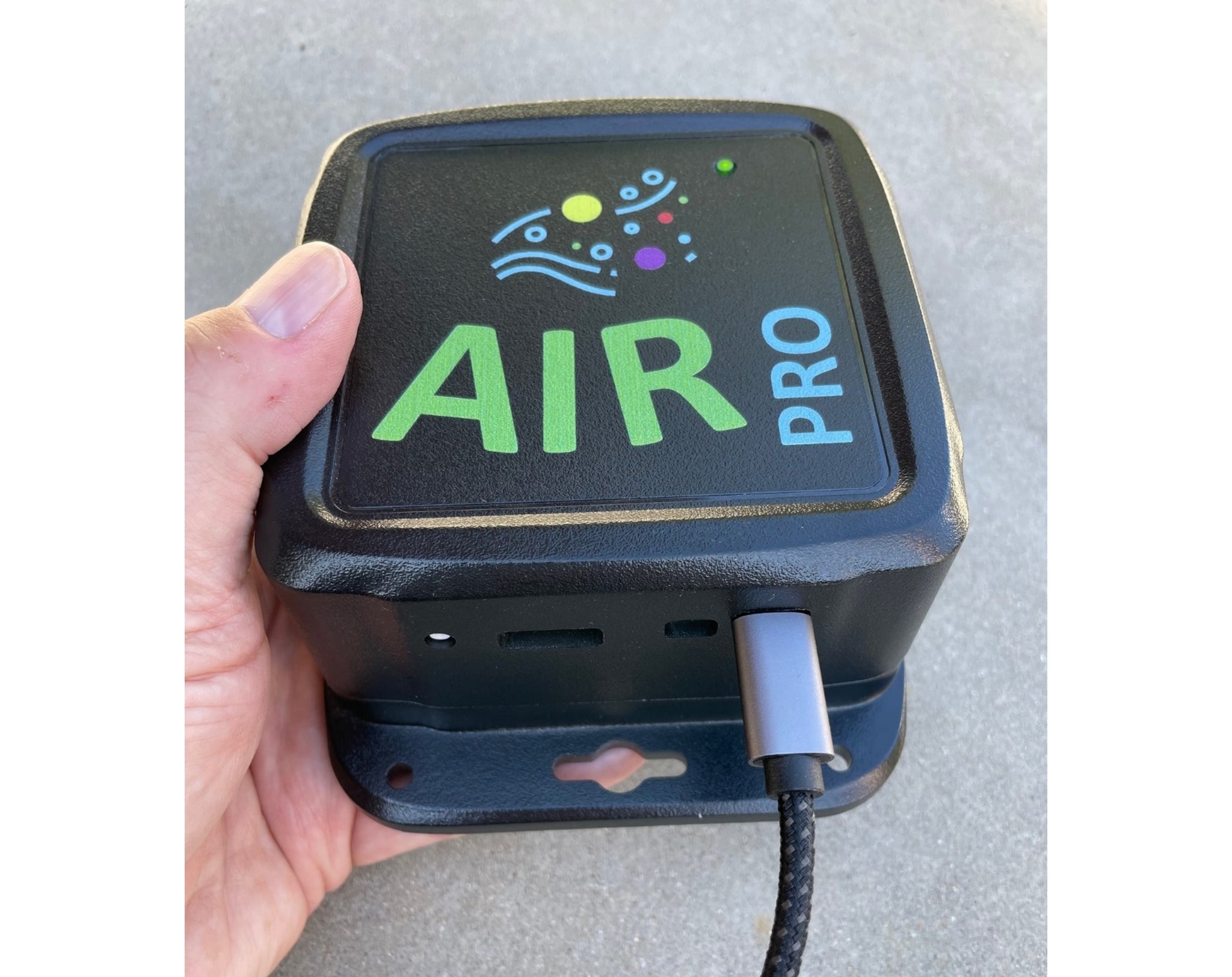 AirPro Indoor/Outdoor Air Quality Monitor – H2OPro